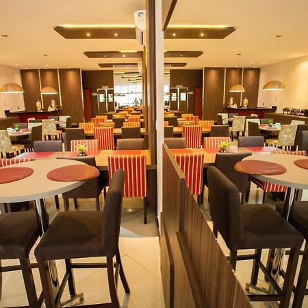 Carlton Plaza Torre Hotel Araxá Екстериор снимка