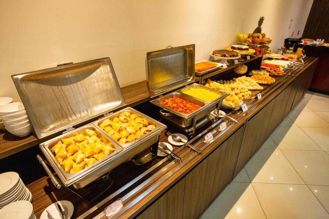 Carlton Plaza Torre Hotel Araxá Екстериор снимка